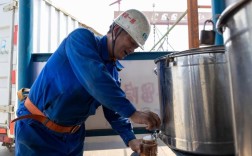 江南造船厂人员有何故事？