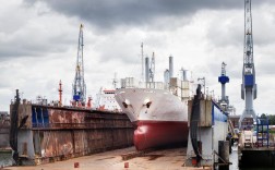 美国造船厂现在招工吗？待遇如何？