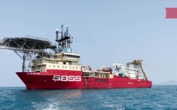 开体工程船是什么样的