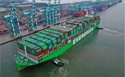 集装箱船能装多少吨