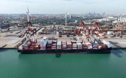 天津港最大集装箱轮船，载重多少？