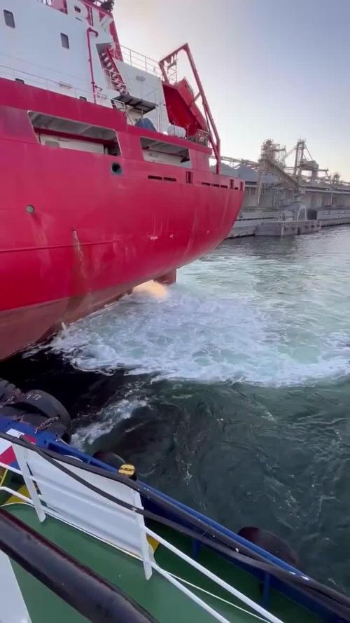 船螺旋桨一分钟多少转-图1