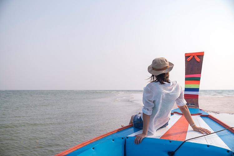 搭人的船是什么样子的-图2