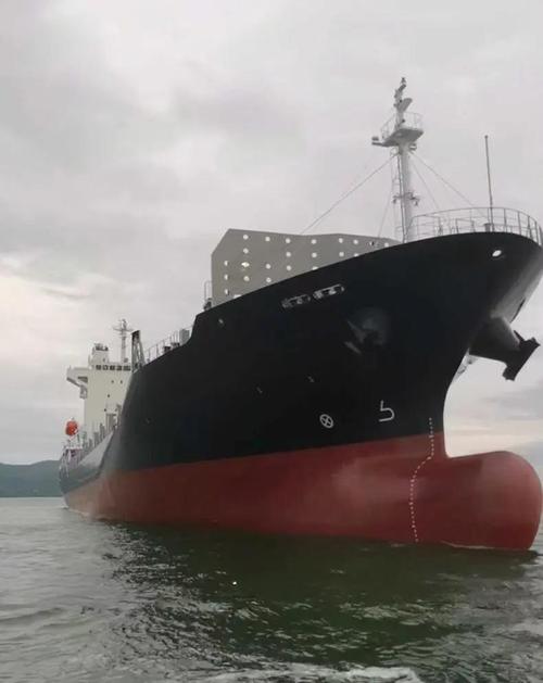 1100teu集装箱船多少吨位-图1 1100teu集装箱船多少吨位-图1