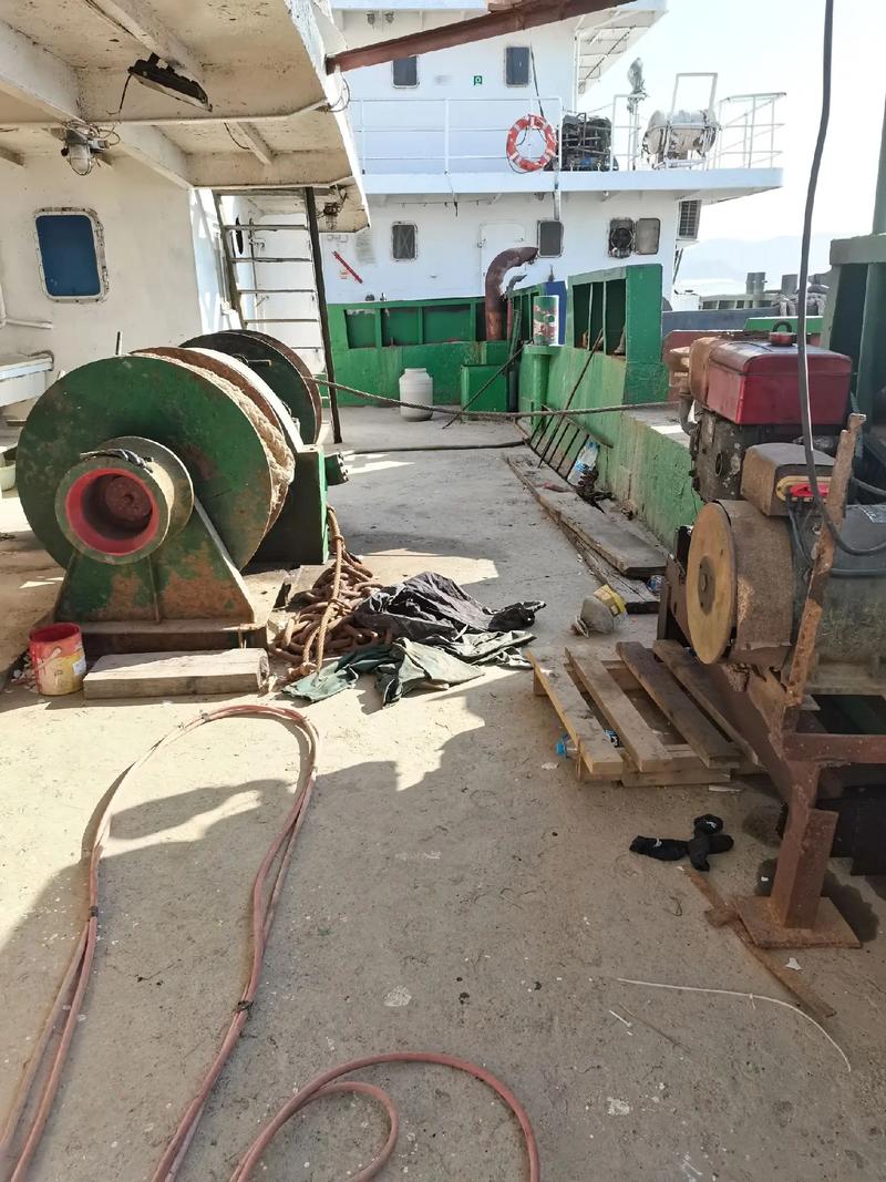 甲板驳跟货船有什么区别-图2