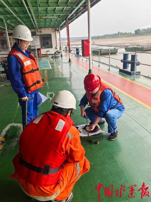 内河加油船多少钱一条-图2