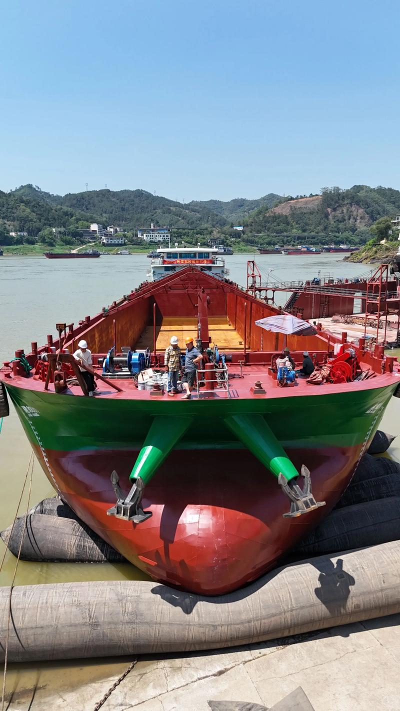 造内河船多少钱一吨-图1 造内河船多少钱一吨-图1