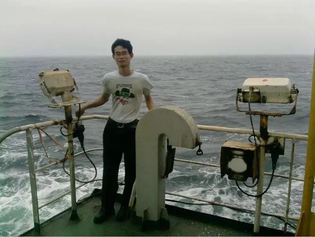 工程船上一般多少人-图1