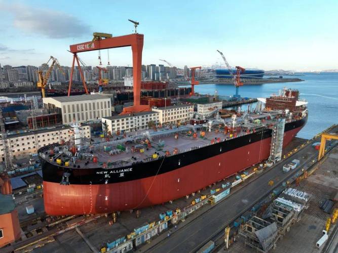 原油船和油轮有什么区别-图1