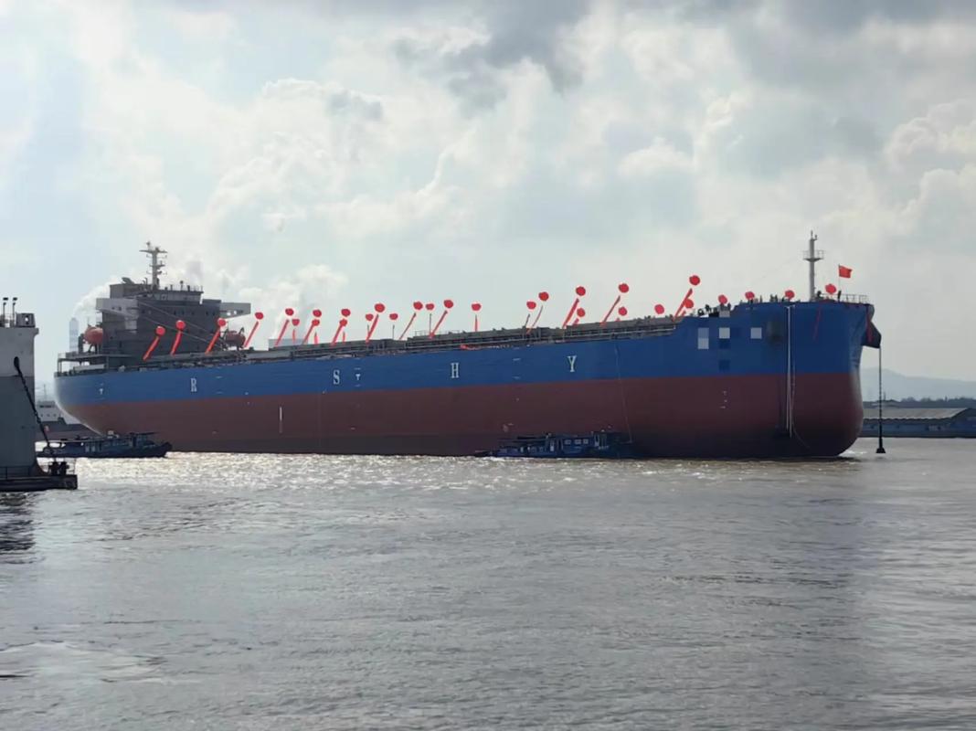 海上五吨的小货船多少钱-图2 海上五吨的小货船多少钱-图2