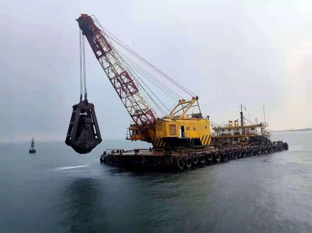 船舶抓斗一般多少平方米-图1