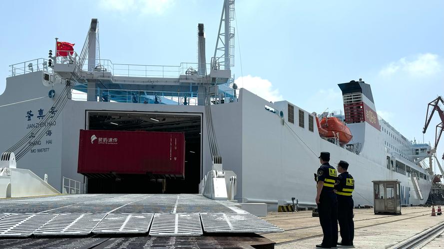 最大的客轮能装多少人-图2