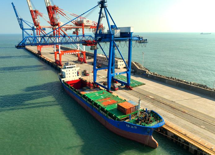 口岸船造的怎么多是小船-图2