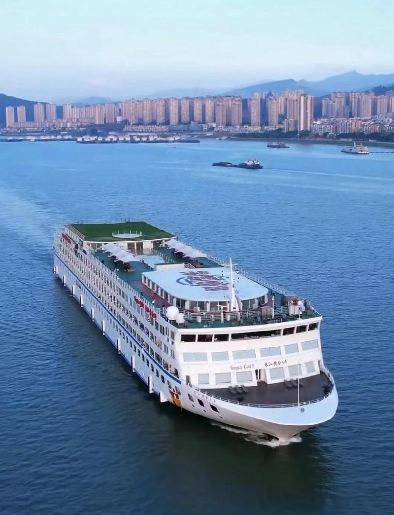 新金桥5号游轮有多少层-图2
