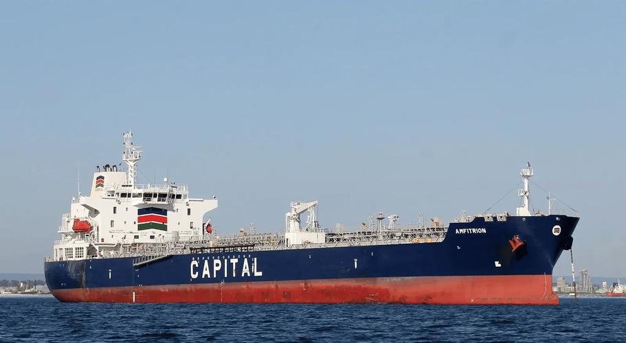 轻油船是拉什么的-图2