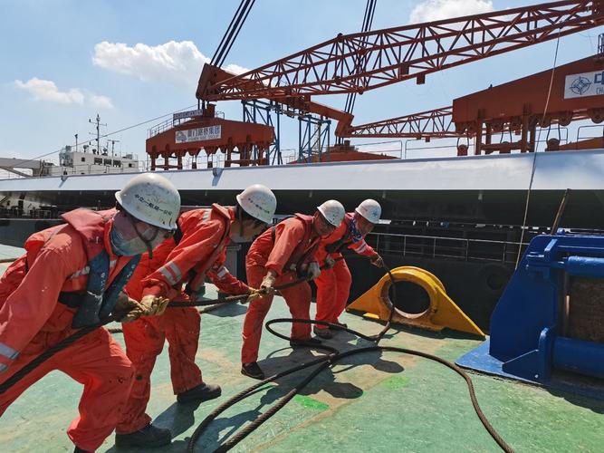 船舶带缆作业安全，如何规避常见风险？-图1