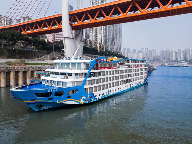 长江轮船图片大全，有哪些经典型号？-图1