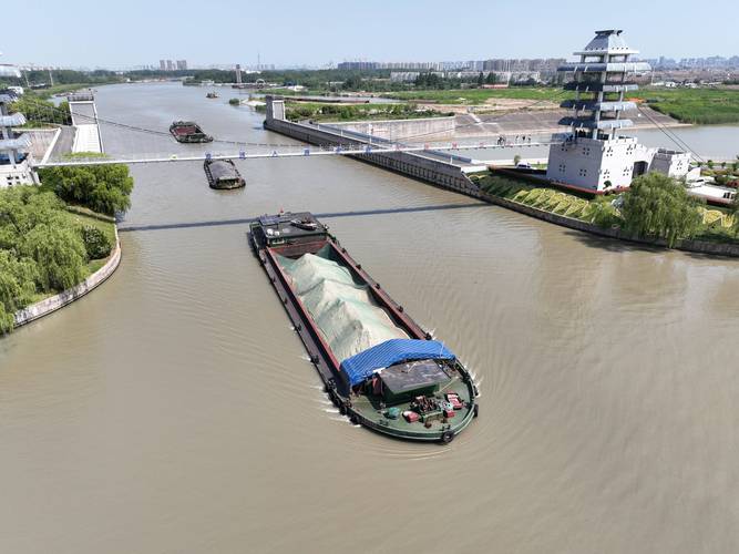 运河为何能通行大轮船?-图2 运河为何能通行大轮船?-图2