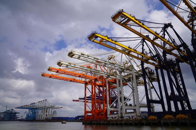 振华重工如何引领中国船舶走向全球？-图3