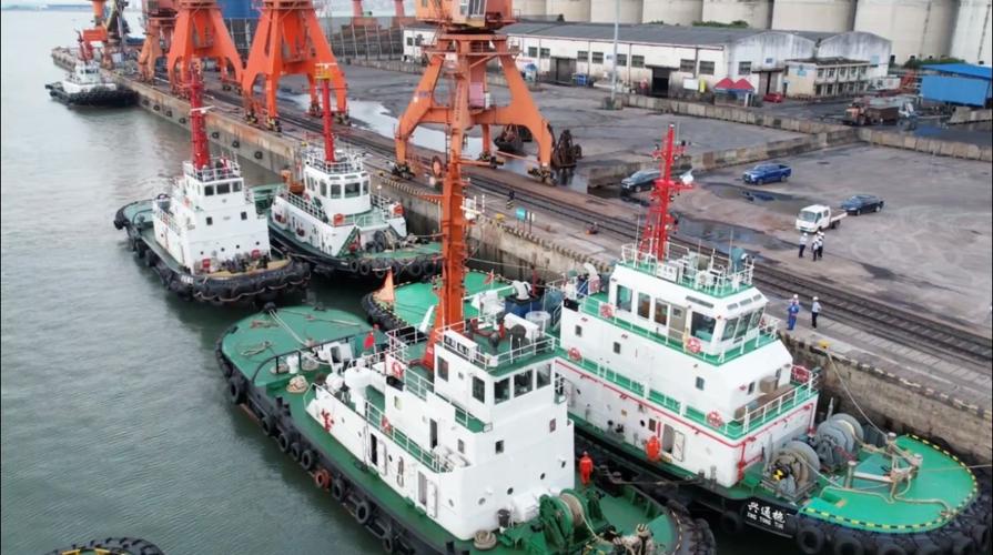 拖货的轮船，为何如此吸引人？-图2