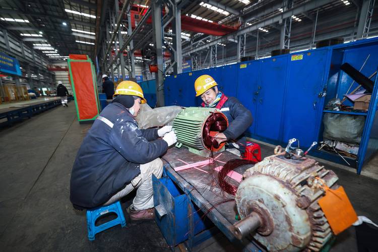 连云港造船厂装配工招多少？薪资待遇如何？-图3