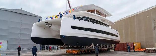 带盖双轮船有何独特用途或设计巧思？-图1