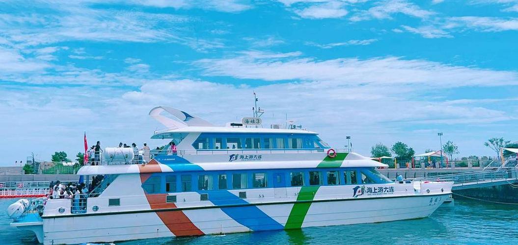 珠海船舶装饰设计如何兼顾美学与实用?-图3 珠海船舶装饰设计如何兼顾美学与实用?-图3