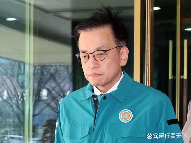 青岛造船厂崔联中之子有何故事？-图2