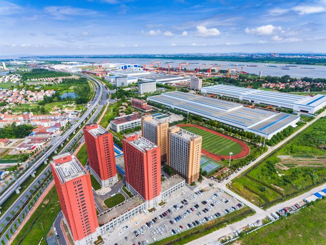 武船重工与武汉造船厂是何关系？-图2