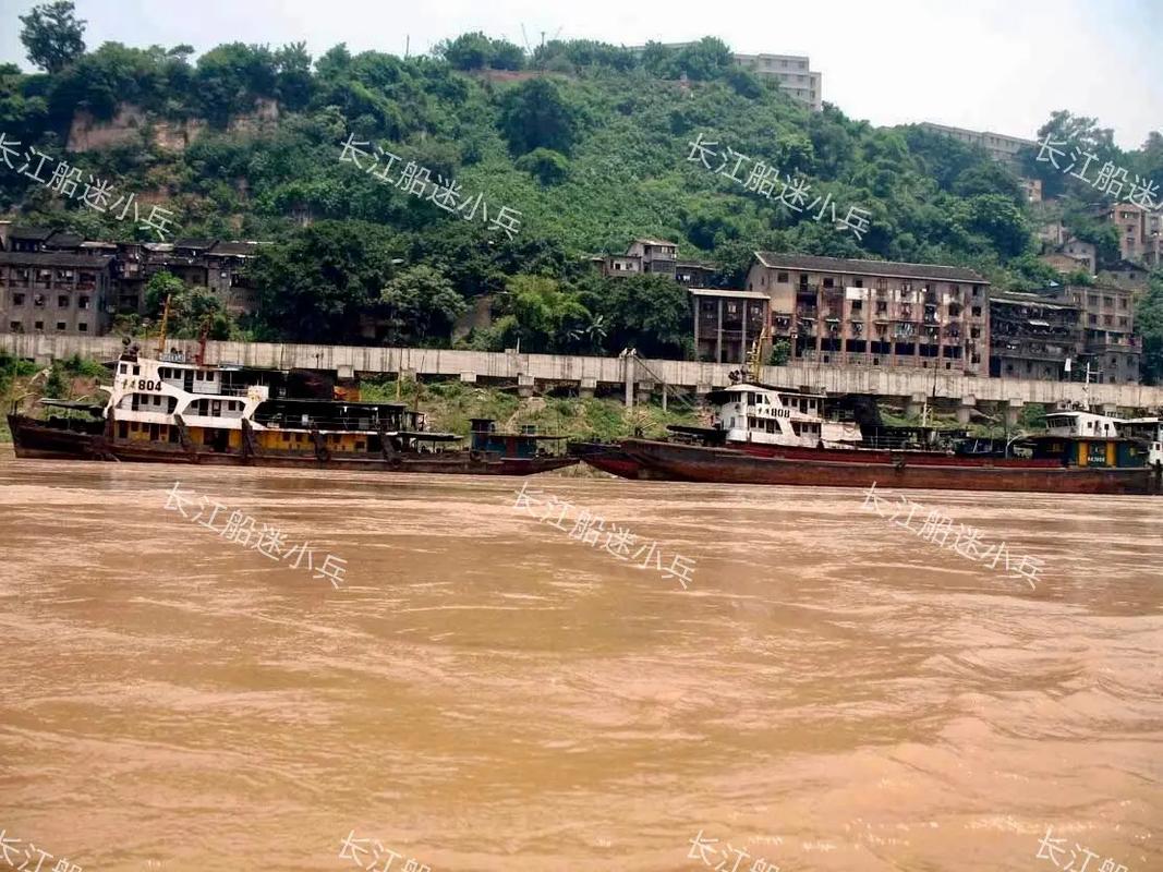 重庆报废轮船，最终归宿何处？-图1