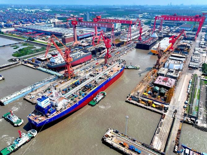 上海船舶转型发展-图1