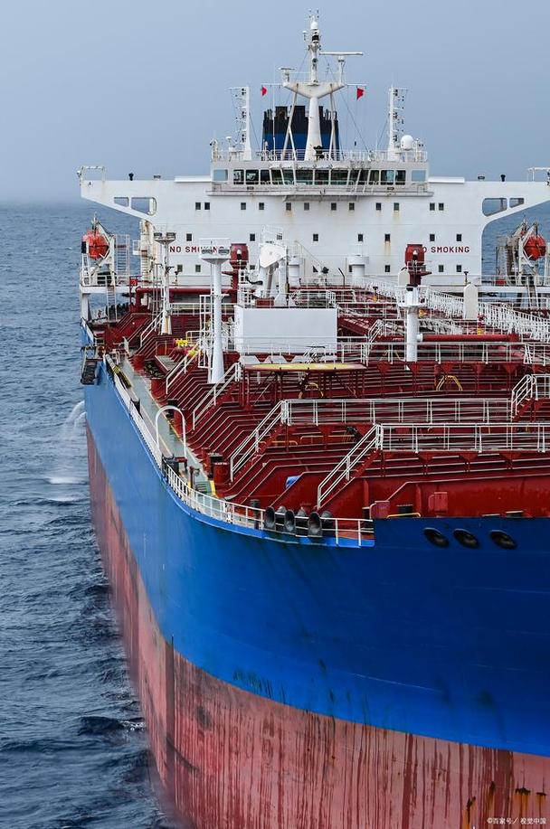原油轮船-图2
