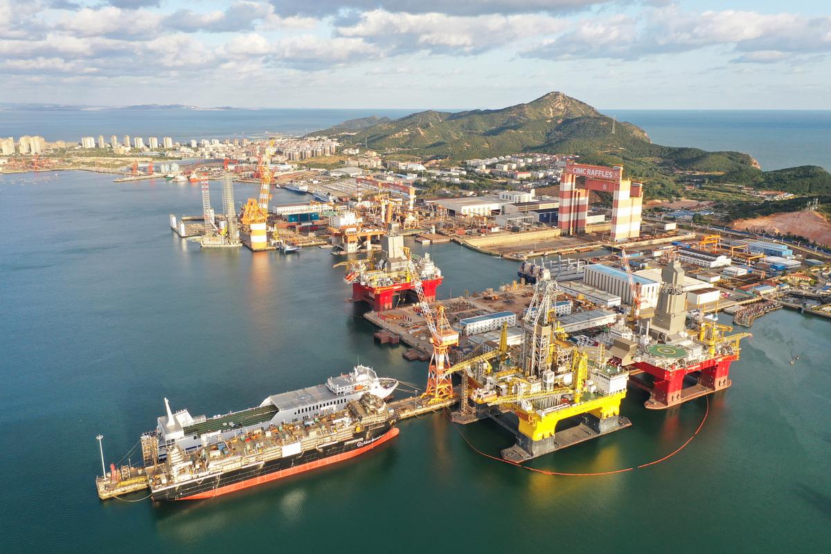 大连造船厂为何能成为国家工业的心脏,其战略地位究竟有多关键?-图2 大连造船厂为何能成为国家工业的心脏,其战略地位究竟有多关键?-图2