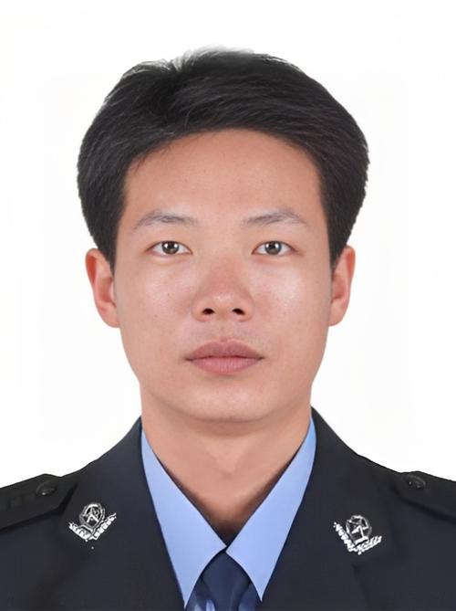 中华造船厂徐辉，厂办主任有何作为？-图3