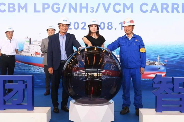 新中国造船厂总经理如何引领行业突破？-图3