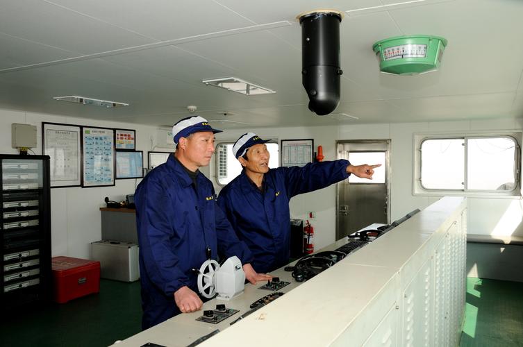 造船厂技术人才短缺问题如何破解？-图2