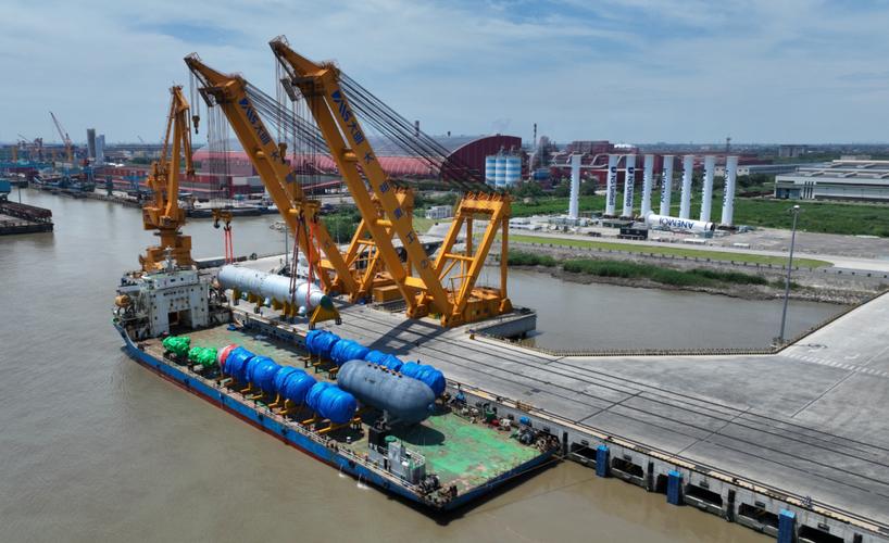 大型船舶吊装公司如何保障吊装安全?-图2 大型船舶吊装公司如何保障吊装安全?-图2