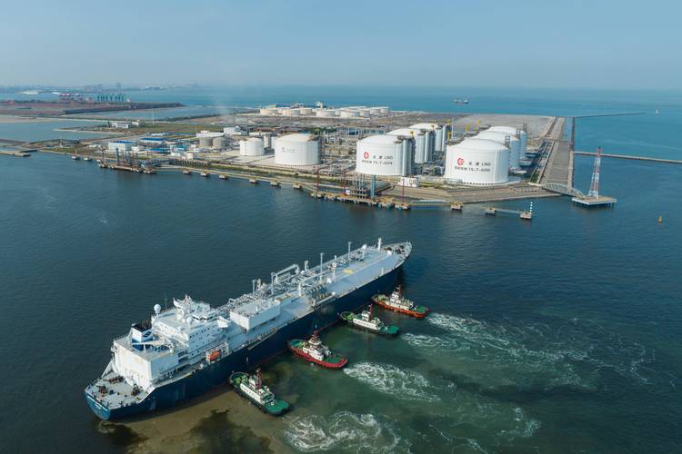 LNG动力船舶网，LNG动力船舶发展现状如何？-图2