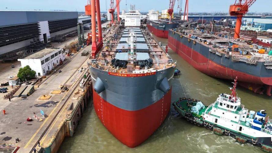 韩通造船公司图片展示了哪些船舶?-图1 韩通造船公司图片展示了哪些船舶?-图1