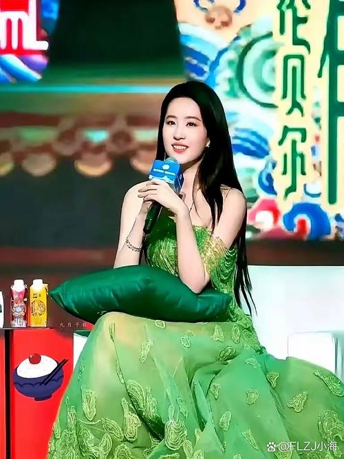 外高桥造船刘亦菲，是同名还是另有隐情？-图2