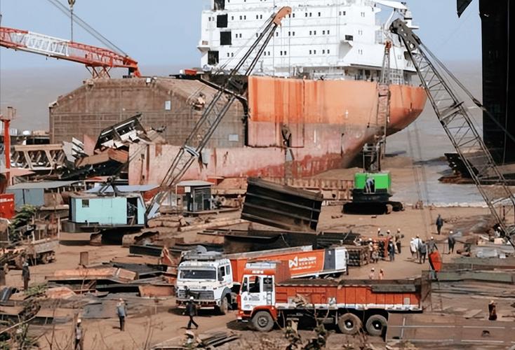 印度有哪些造船厂-图1