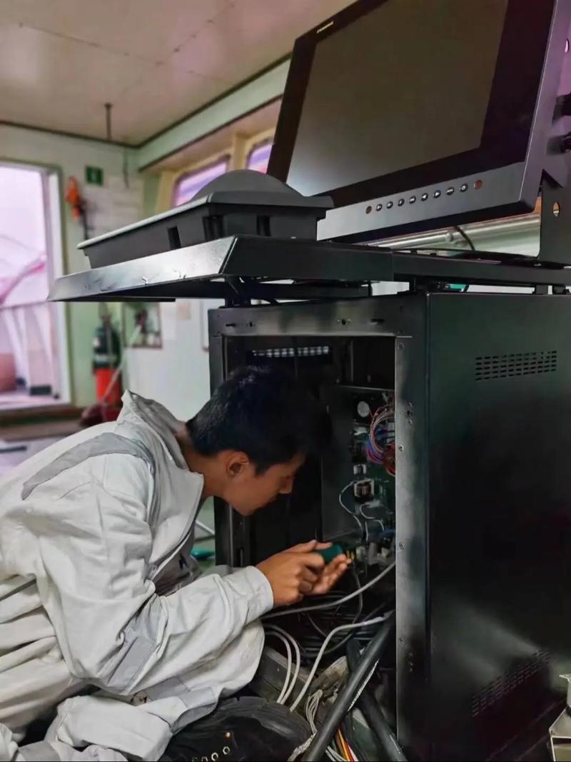 船舶通信导航维修如何保障航行安全?-图1 船舶通信导航维修如何保障航行安全?-图1