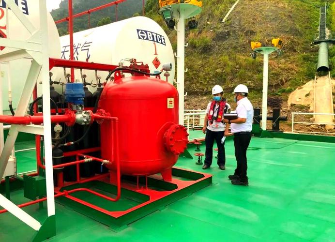 船舶加油有哪些关键注意事项？-图1