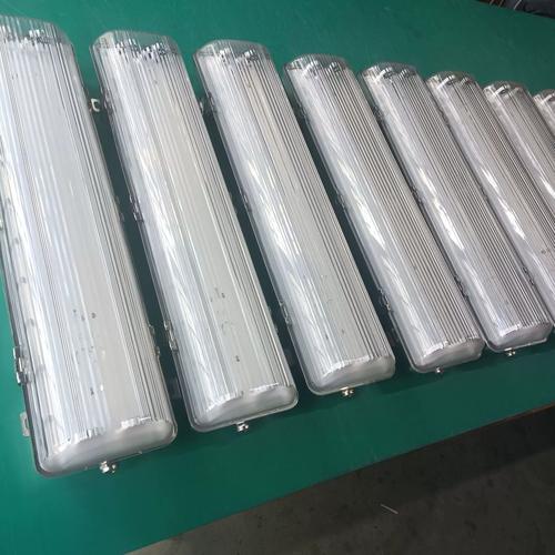 船舶三角照明灯有何特殊用途?-图1 船舶三角照明灯有何特殊用途?-图1