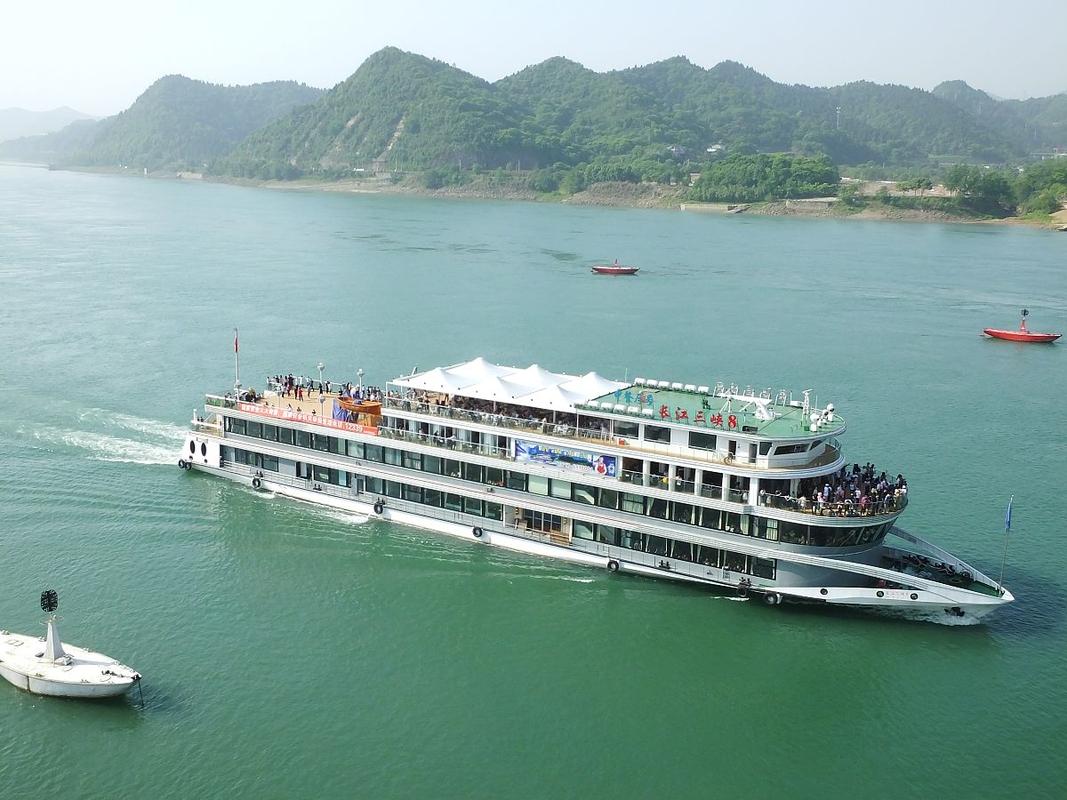 重请船舶交易网，船舶交易去哪里找？-图3