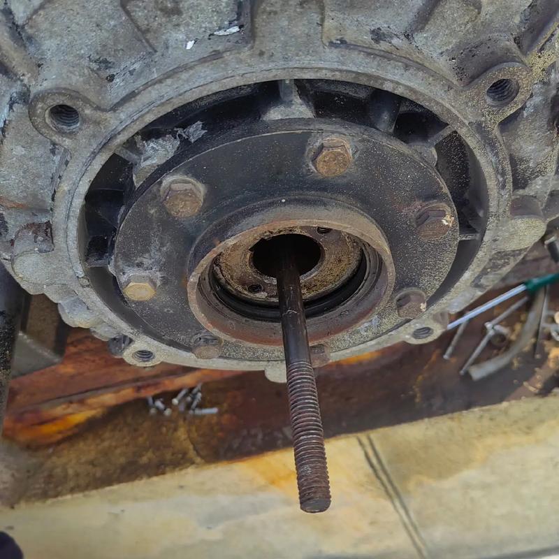 日本船舶克令吊有何技术特点?-图2 日本船舶克令吊有何技术特点?-图2