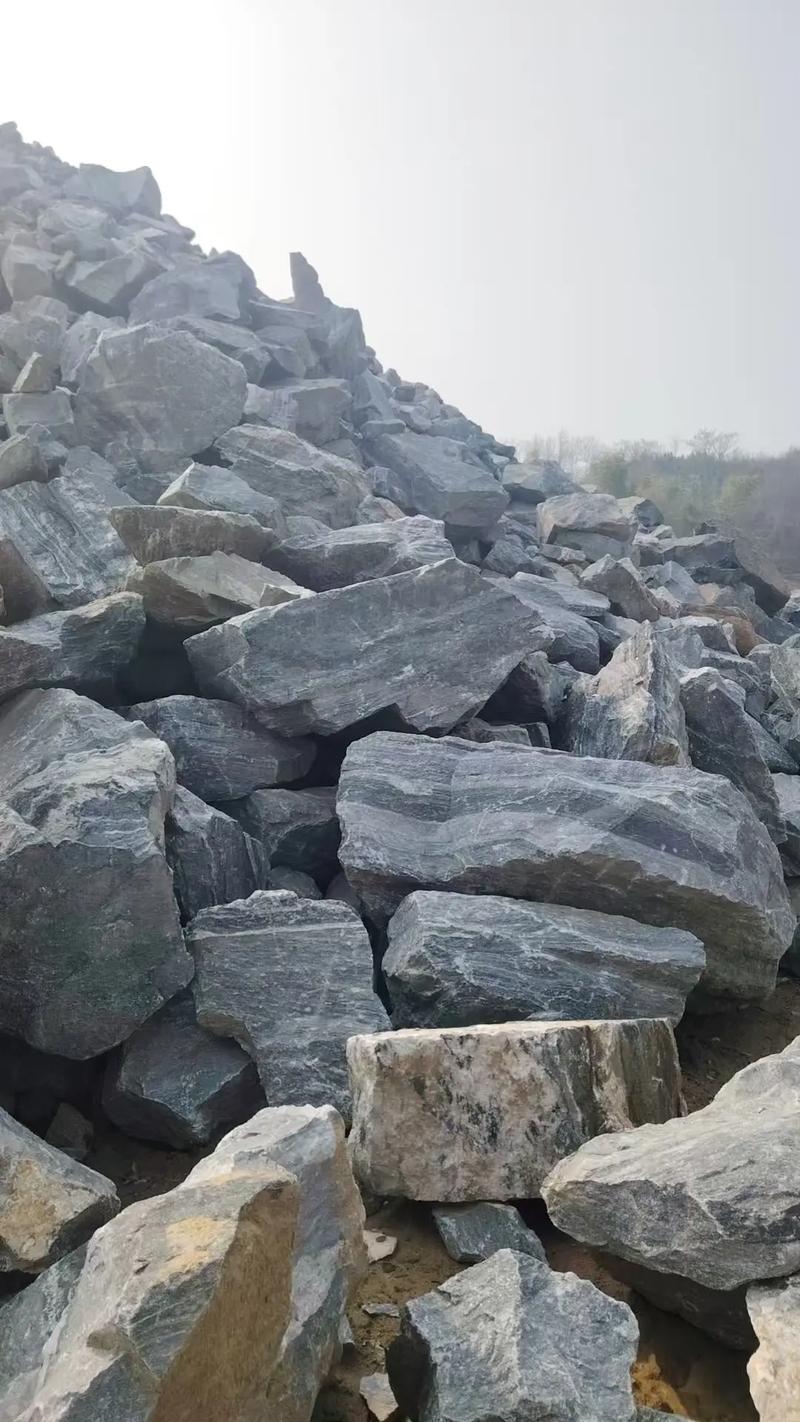 船舶拉抛江石如何找？-图1