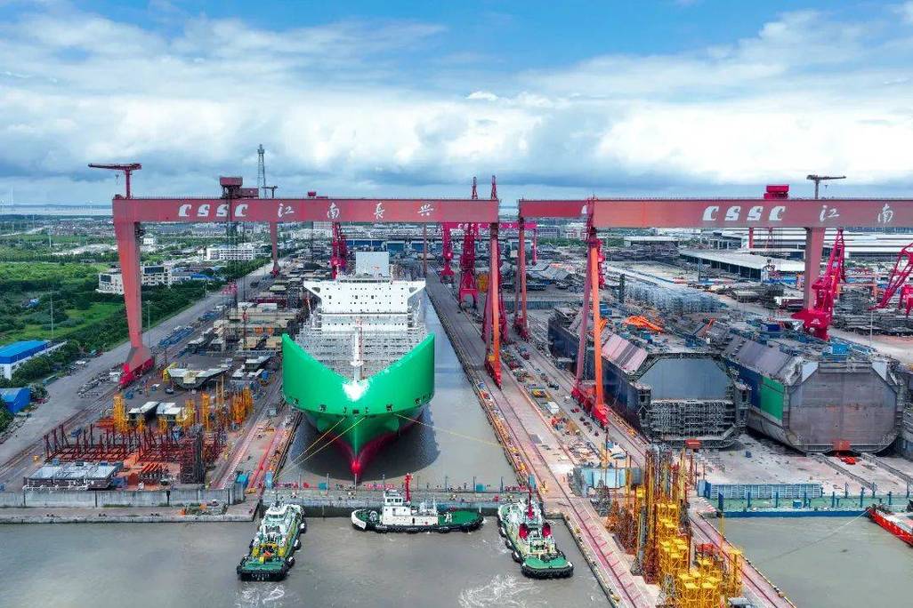 沪东造船厂照片藏着哪些故事?-图2 沪东造船厂照片藏着哪些故事?-图2