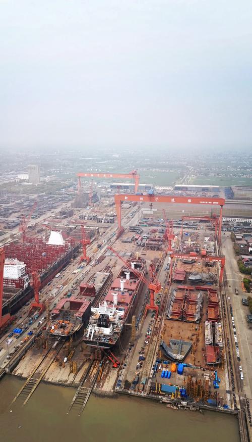 30万吨造船厂，如何实现超大船舶建造？-图2