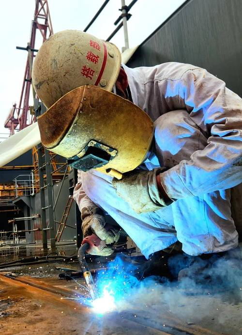 造船工人的前景-图1 造船工人的前景-图1